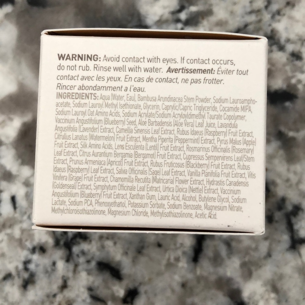 Golden Door Exfoliant Bamboo Face Scrub - Picture 7 of 8